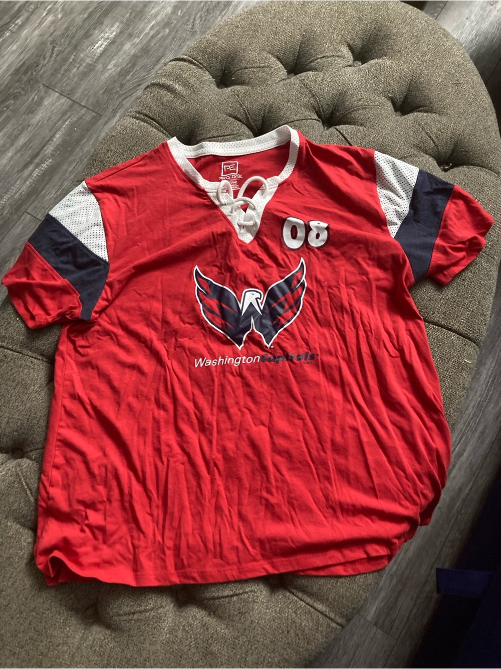 Women’s Red Washington Capitals Lace-Up Sport Tee
